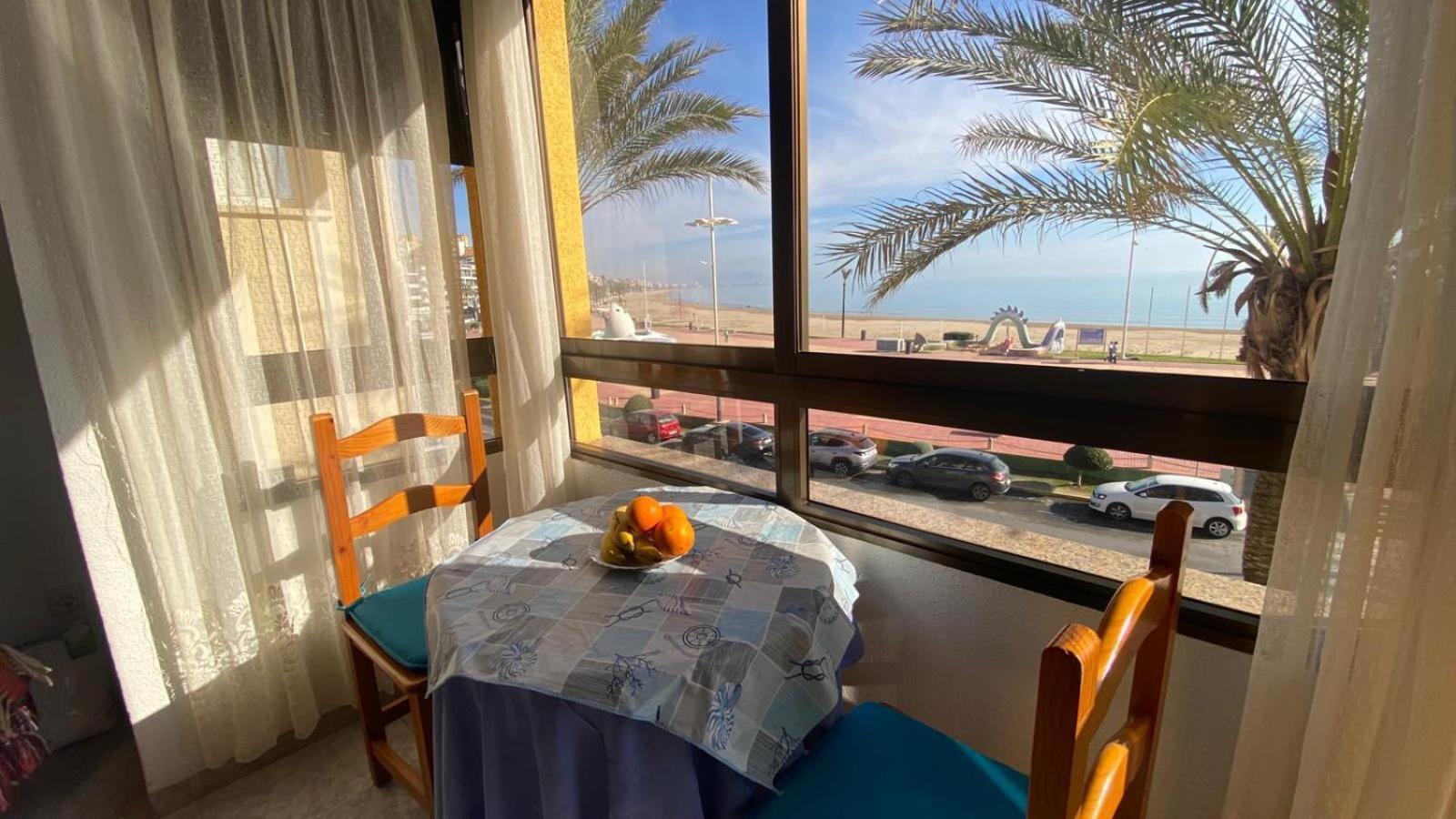 Apartamentos Ancosta Peniscola Luaran gambar